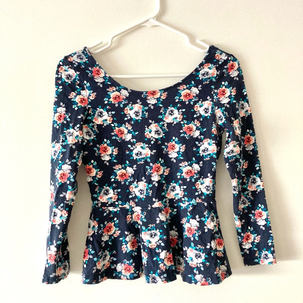 H&M Floral Peplum Top Size S